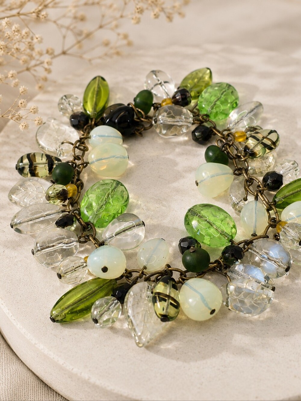 Joan Rivers Green Opaline Bead Charm Bracelet Czech Glass 7–8"‎